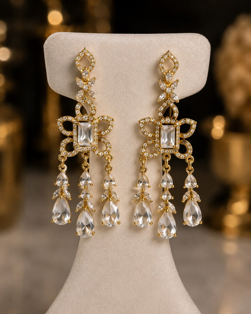 Aurikala Celestia Teardrop Necklace Set
