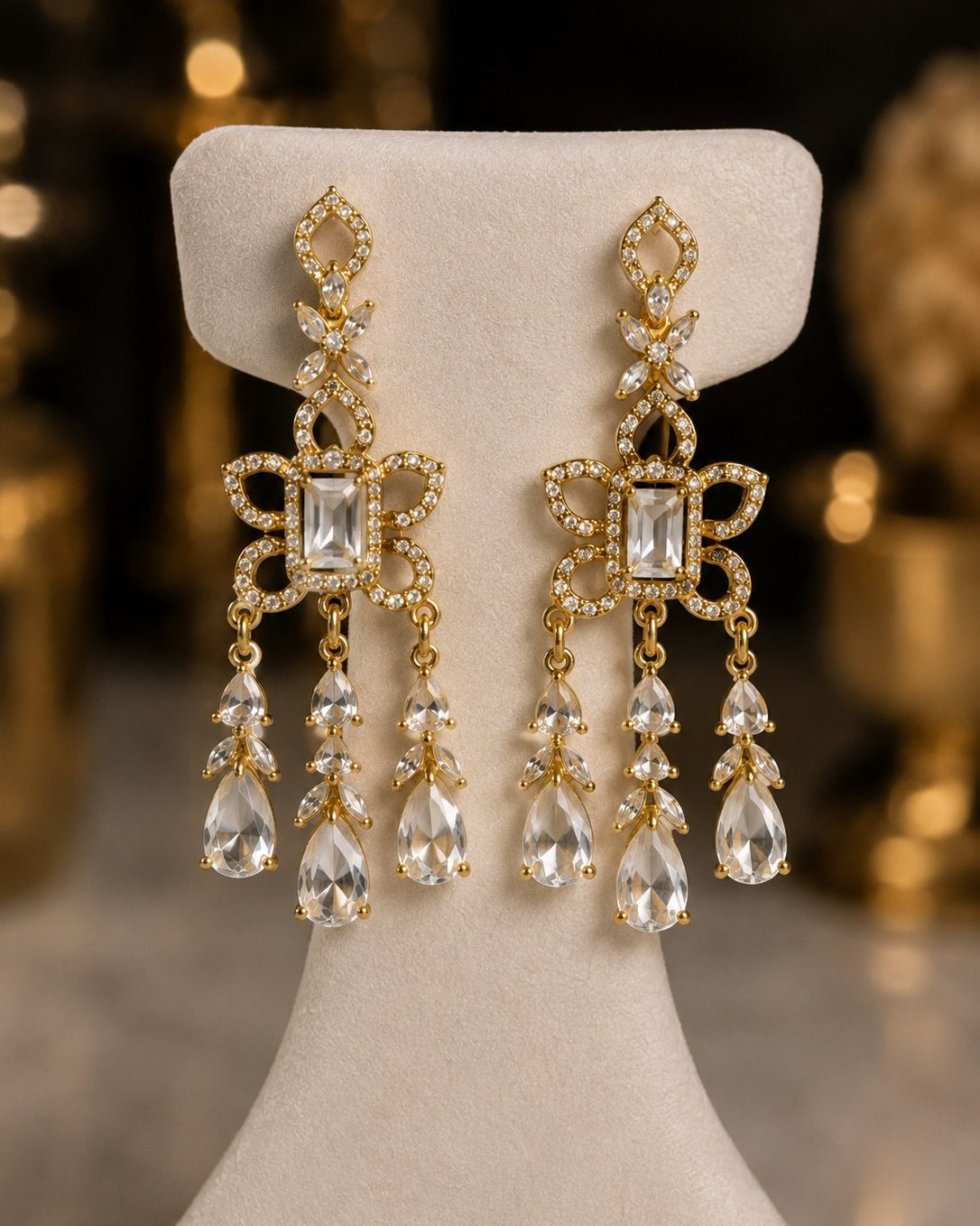 Aurikala Celestia Teardrop Necklace Set